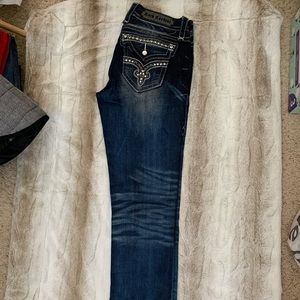 Rock Revival easy skinny jeans